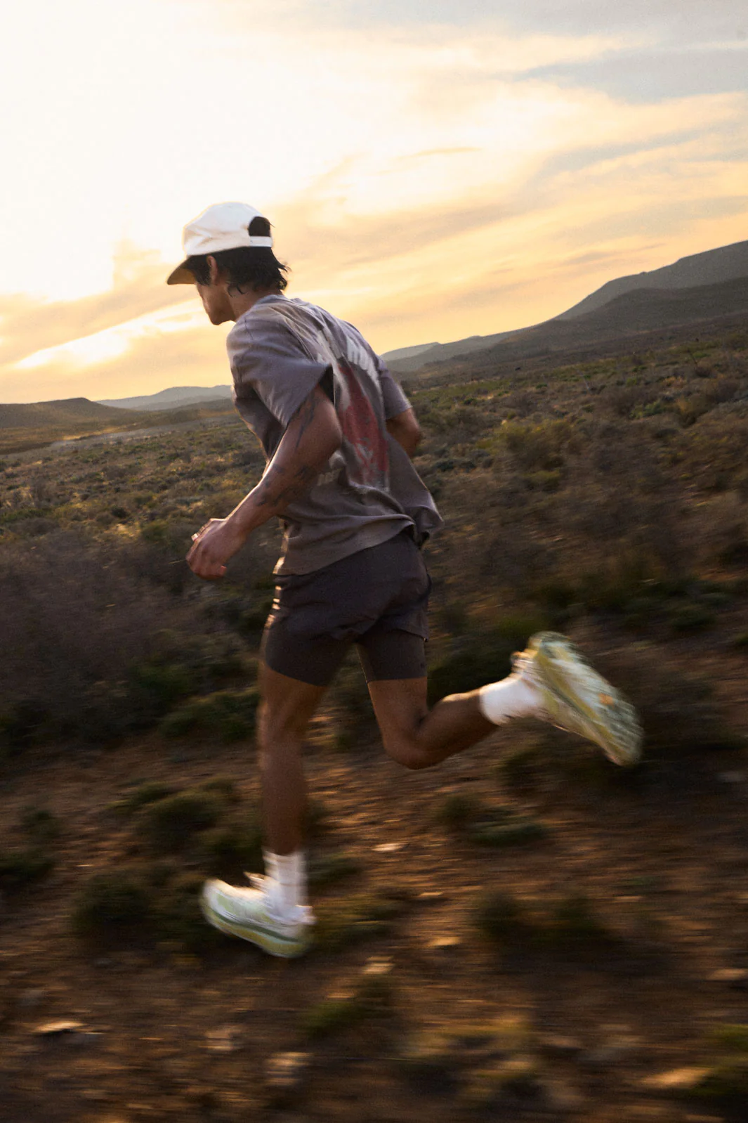 Chase The Horizon 2-in-1 Short - Brown - Image 8