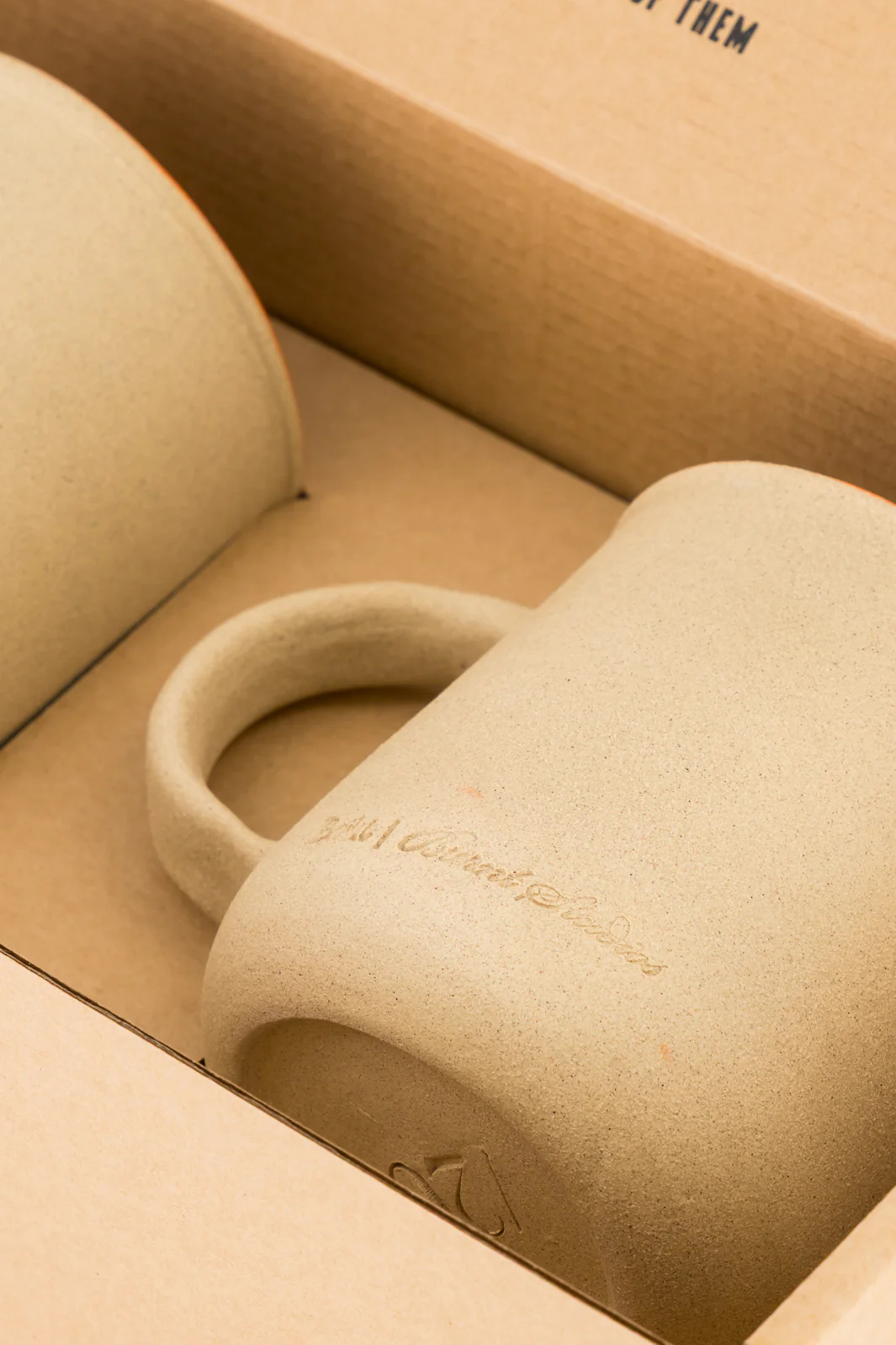 Chase The Horizon Mug Set - Image 3