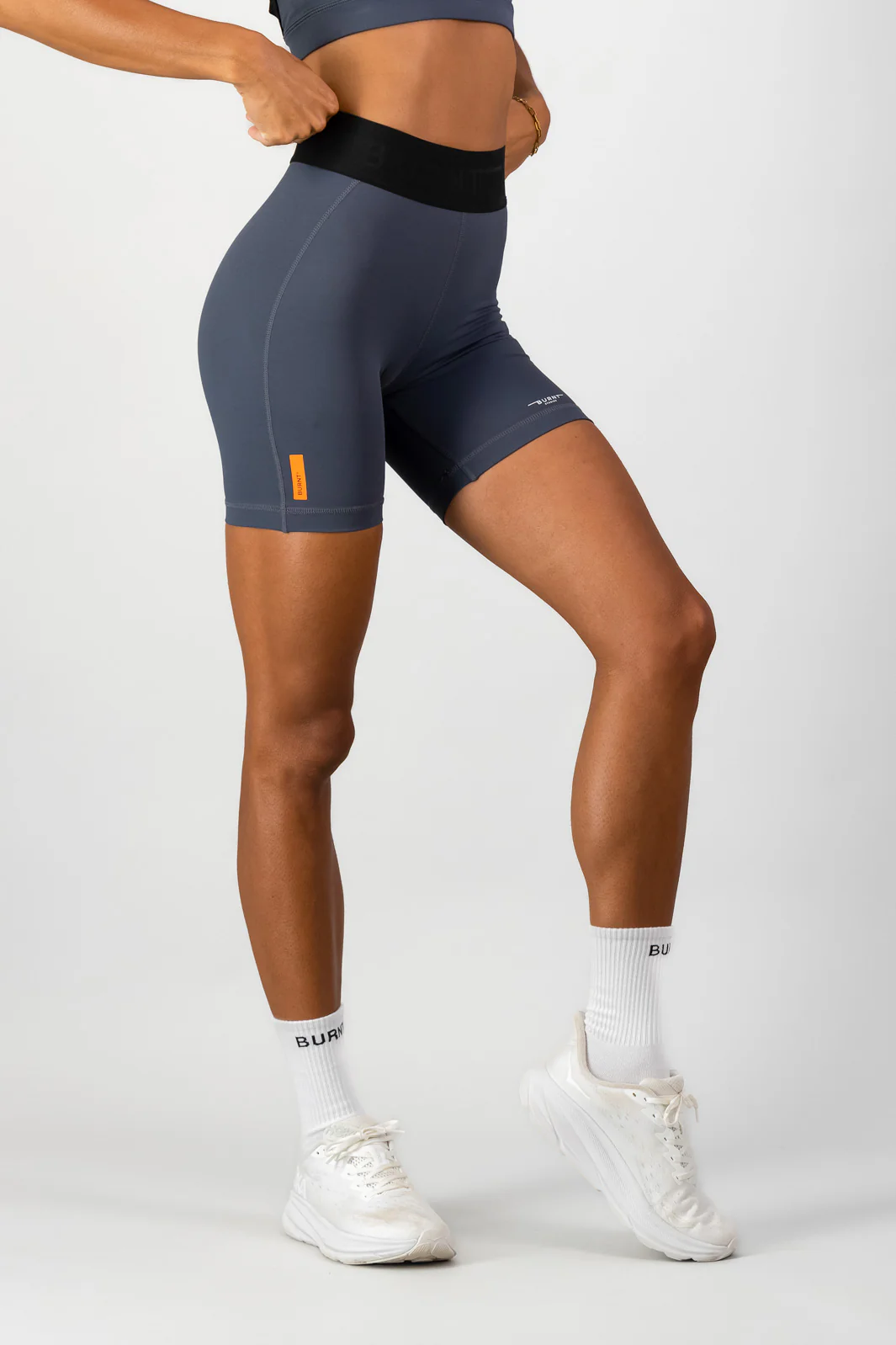 Dusk 6-Inch Short