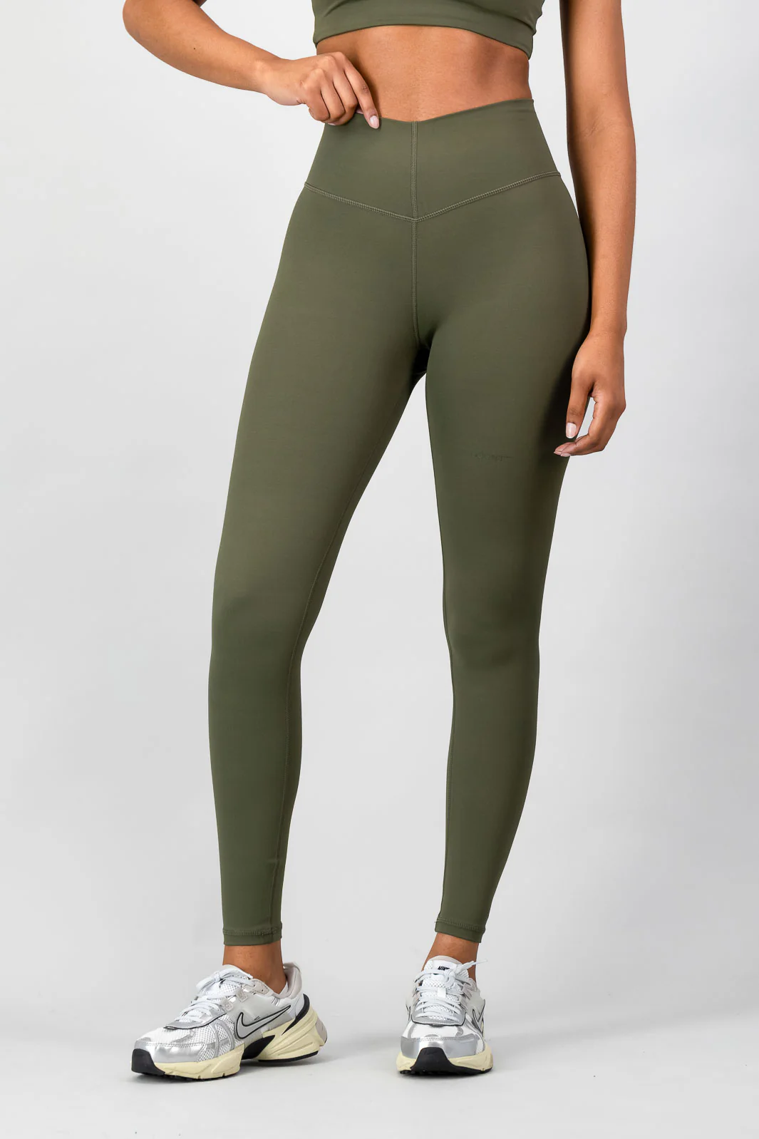 Dynamic Legging - Olive - Image 3