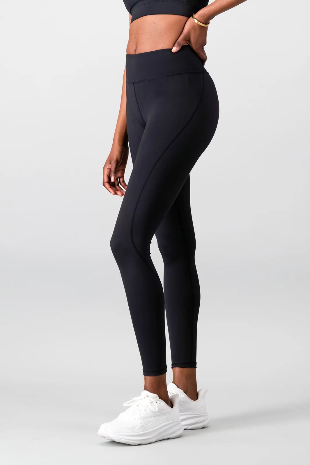 Essential Elevate Legging - Image 3