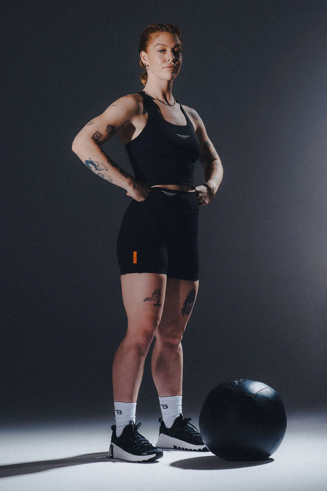 Essential Leah Short - Image 9
