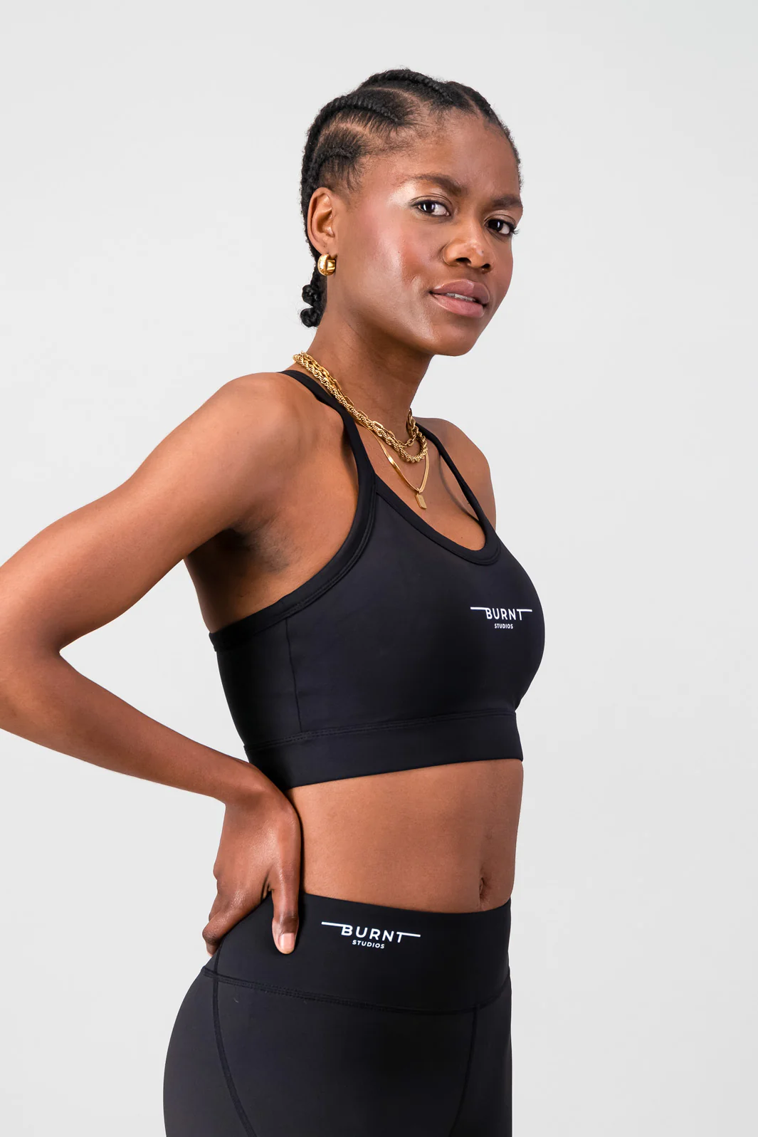 Essential Strong Bra - Black - Image 4