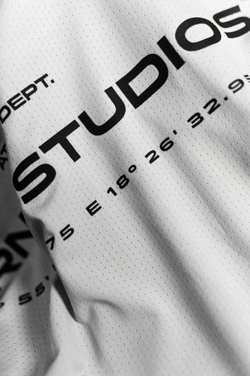 Fundamental Active Long Sleeve - Grey - Image 5