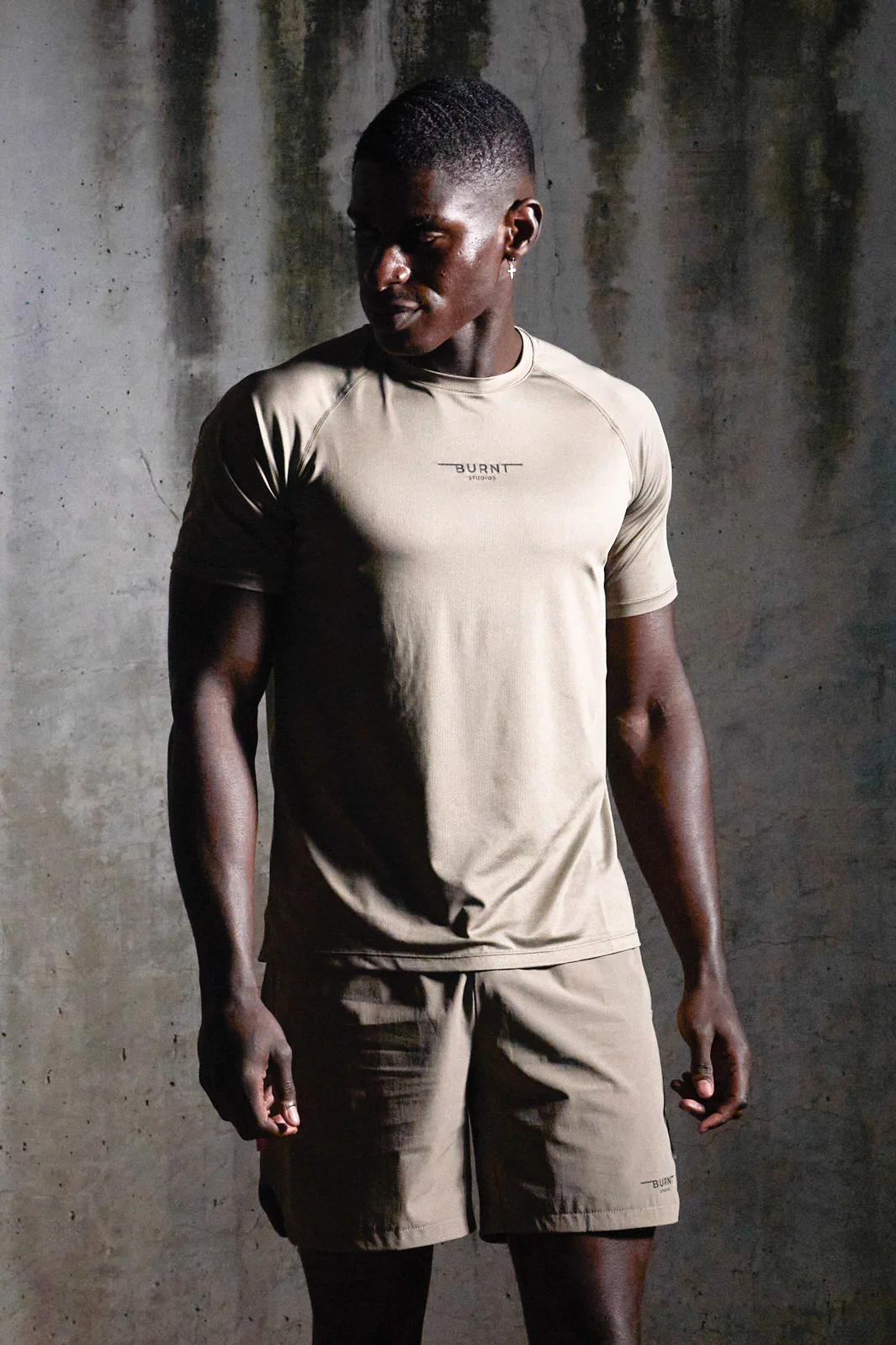 Fundamental Active Tee - Military - Image 5