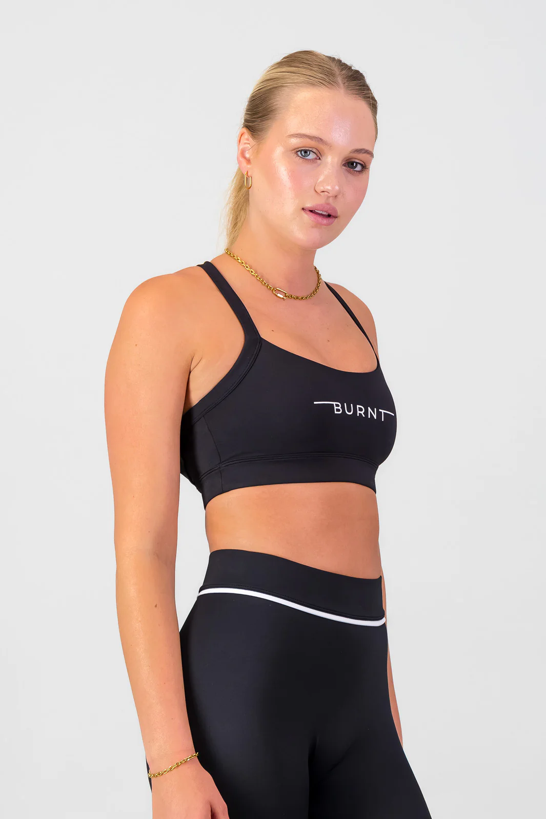 Milan Sports Bra - Black - Image 4