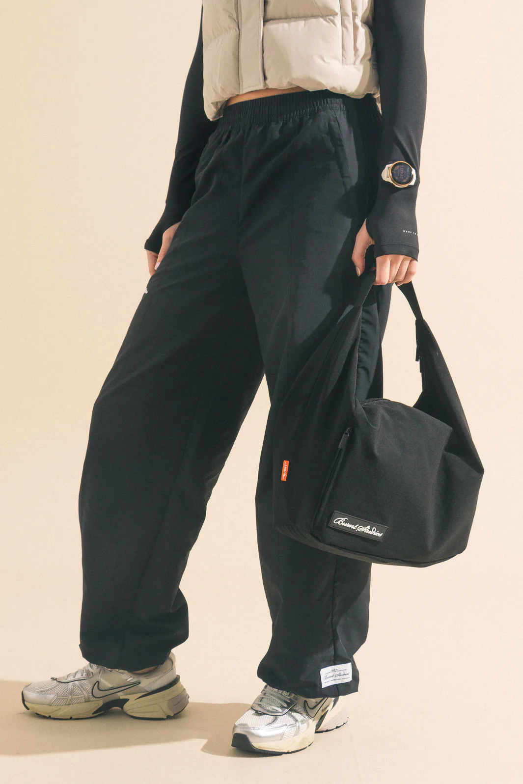 Studio Crescent Bag - Image 3