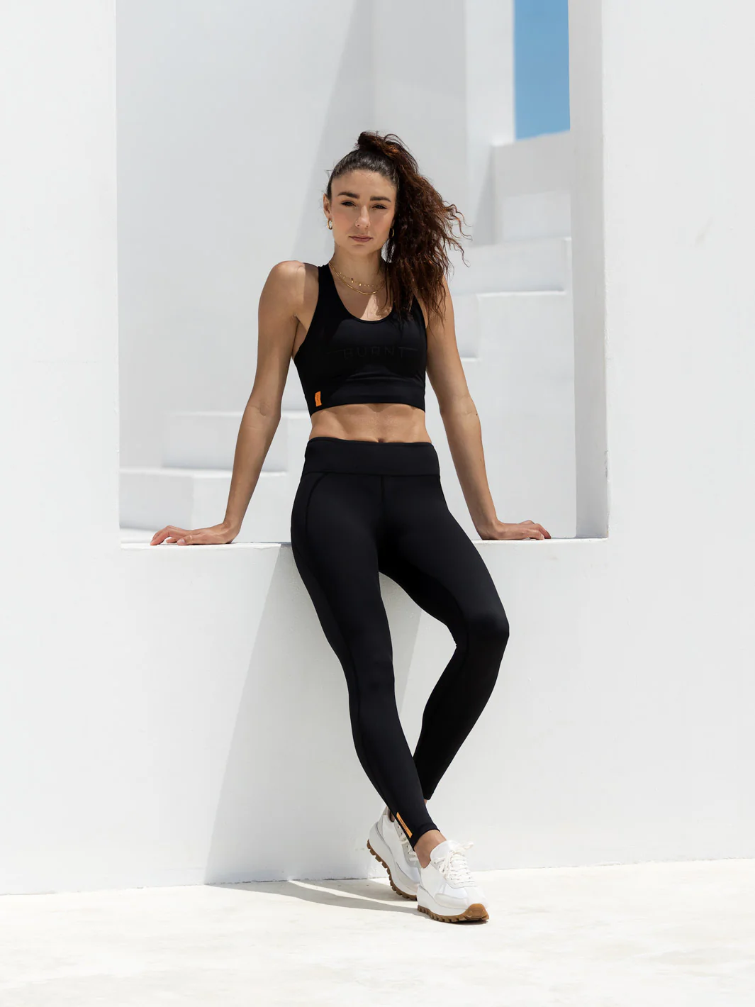 The Essential Sports Bra - Black - Image 4