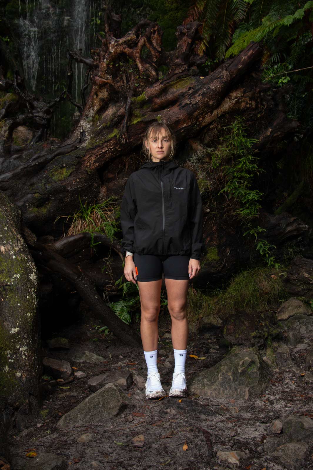Essential Women's Waterproof Jacket - Black - Image 8